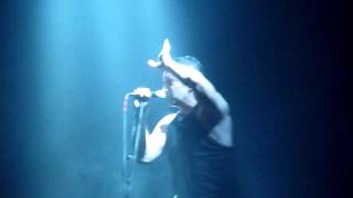 Nine Inch Nails - Trent talks (Melbourne 14.03.14)