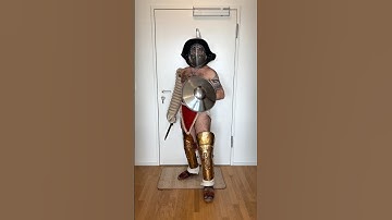 Get ready with me - Gladiator Hoplomachus Edition