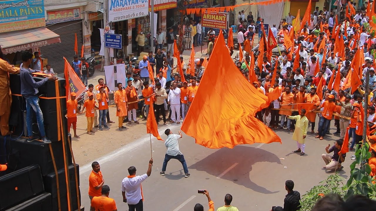 Biggest Hindu Flag in Hanuman Jayanthi Rally in Hyderabad 2022  BajrangDal Hanuman Shobhayatra