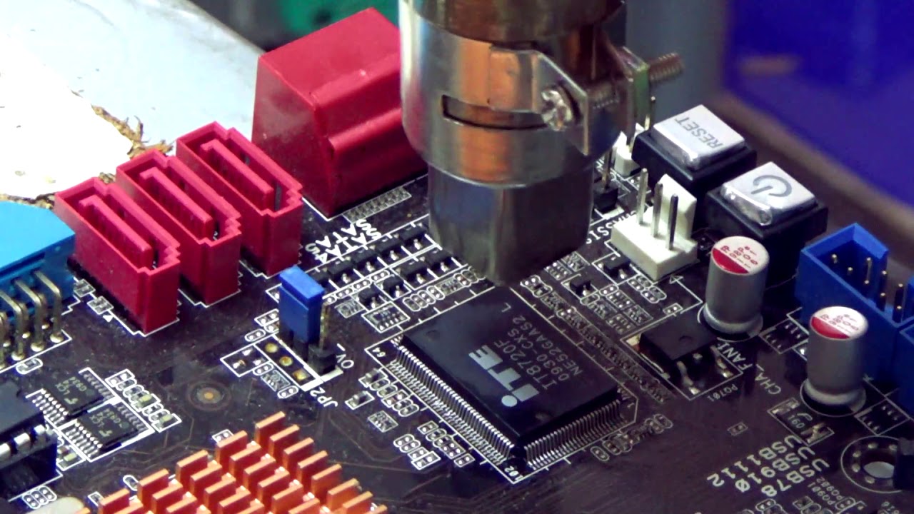 Tentativo Riparazione scheda madre ASUS, computer che non accende