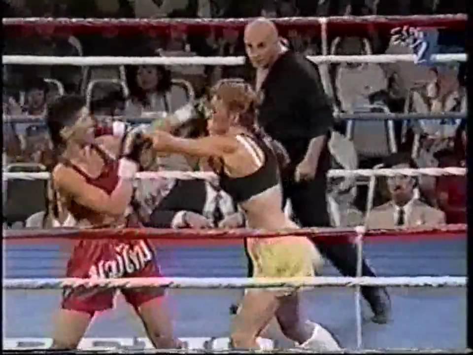 Knockouts Only Bloody And Bruised Female Boxing Youtube