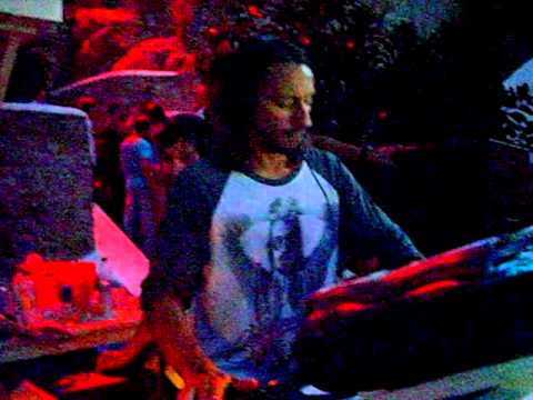 Bob Sinclar @ Paradise Mykonos 2010 BABILONIA - YouTube
