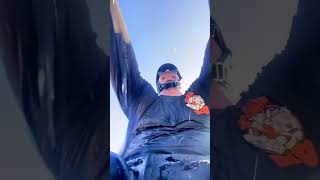 Famous Here s a low tech way of staying cool on a long hot ride ๐ #sturgis #motorcycle #moto #motorsport Profile