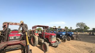 Mahindra Arjun 605 Loader Loading Soybean husk 3 Tractors Mahindra & Sonalika and Sonalika got Stuck