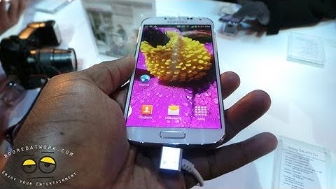 Samsung Galaxy S4 Software Demo: AirView, Smart Pause & more