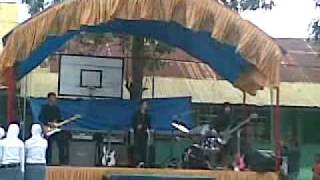 Freedom45 spongebob Band celoteh From Fosil Band Makassar