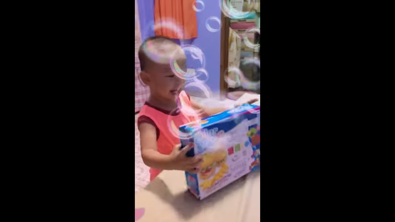 Surprise toys - YouTube