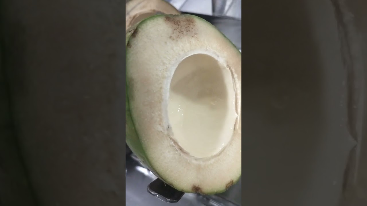 Heavy duty Automatic tender coconut cutting machine 9092492478