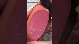 The sound of a fresh slice 🔪✨ #coldprocesssoap #handmadesoap #artisansoap #soapmaking #drysoap #asmr