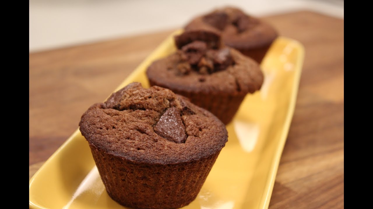 Choco Bite Mufins | Cakes & Desserts | Sanjeev Kapoor Khazana