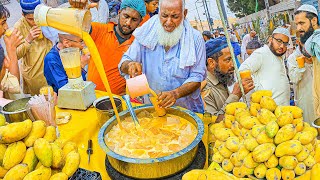 Hardworking Old Man Making Mango Juice | Street Drink Mango Milkshake | Karachi Street Food Pakistan