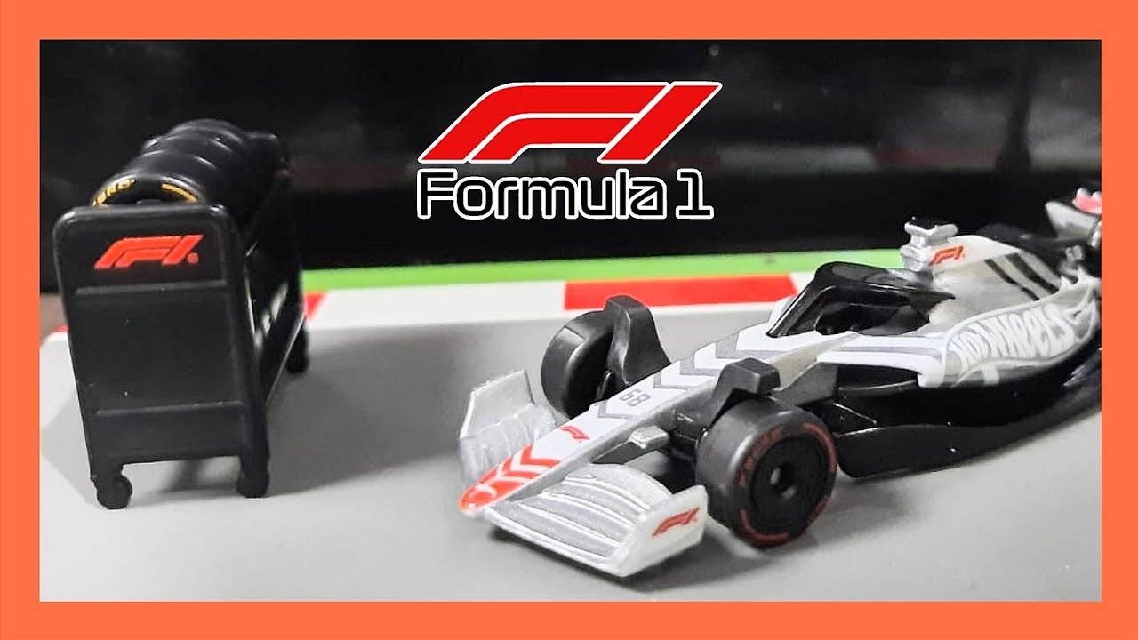 Showing in Detail the Formula 1 RLC - Collector's Edition - YouTube
