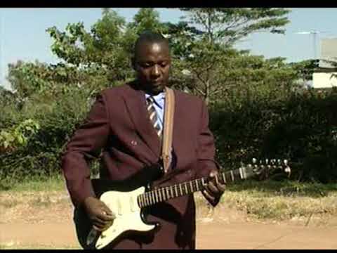Siku yaja tuliyoingoja by Muungano Christian Choir