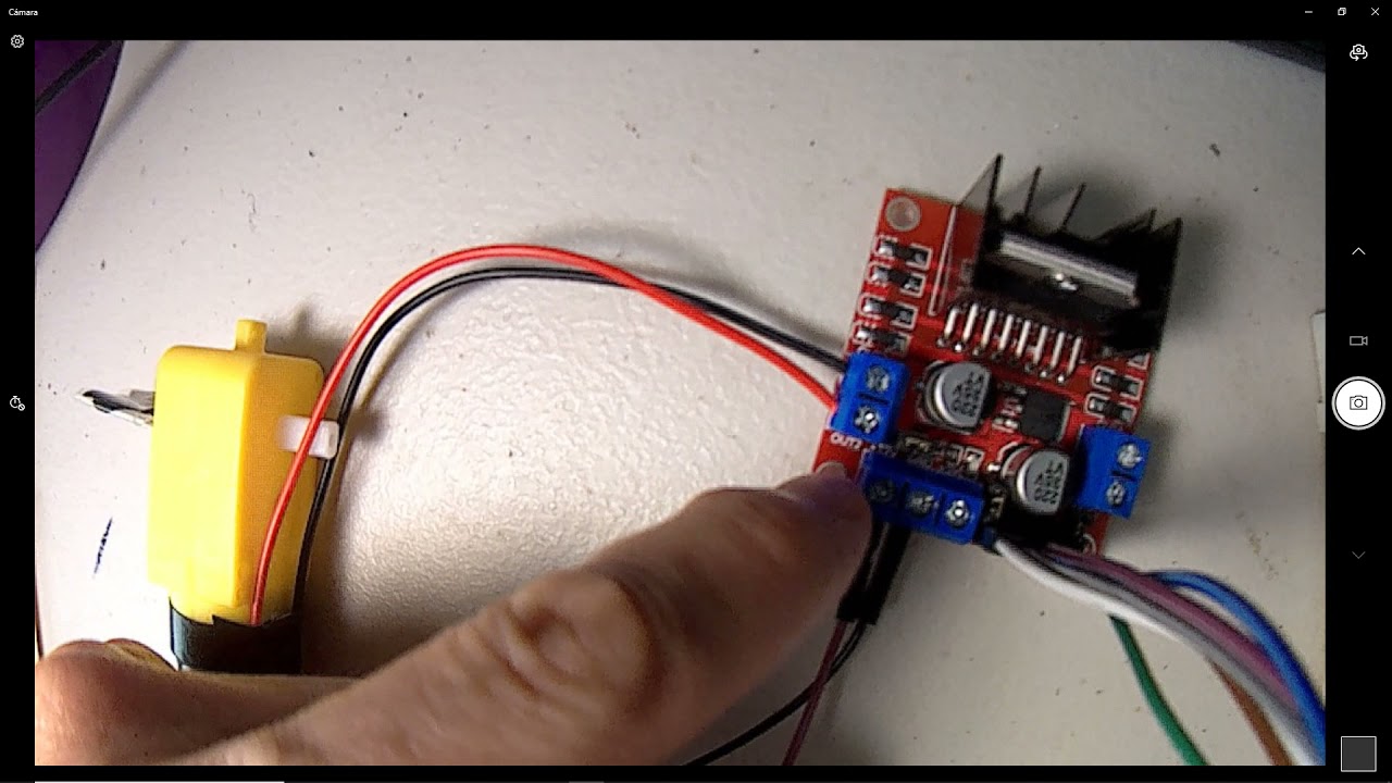 Cómo alimentar una placa Arduino con fuente de alimentación de 12v y un motor de CD YouTube Cómo alimentar una placa Arduino con fuente de alimentación de 12v y un motor de CD YouTube