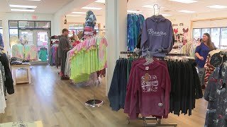 Springfield shoppers fit in some last-minute shopping the weekend before Christmas - KOZL 9PM