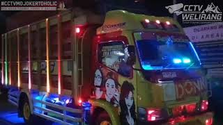 Taxi Chicken By Hodonk Crew