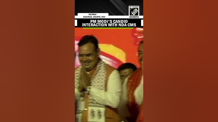PM Modi’s candid interaction with NDA CMs during Fadnavis’ oath taking ceremony grabs eyeballs