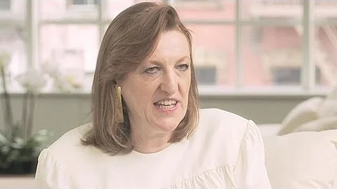 GLENDA BAILEY on the Beauty of Imperfection ||  TH...
