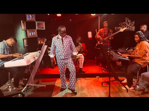 KENNY DARK CHIMEZIE 😂😂 Kennyblaq is creatively insane 😂
