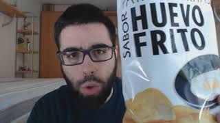 SALVADOR RAYA diciendo HUEVO FRITO