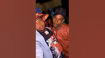 Dj Barry En Live A Bomboy Au Ghana 
