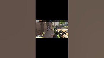 Lets push this bot already #shorts #overwatch2 #overwatch #junkrat #explosion