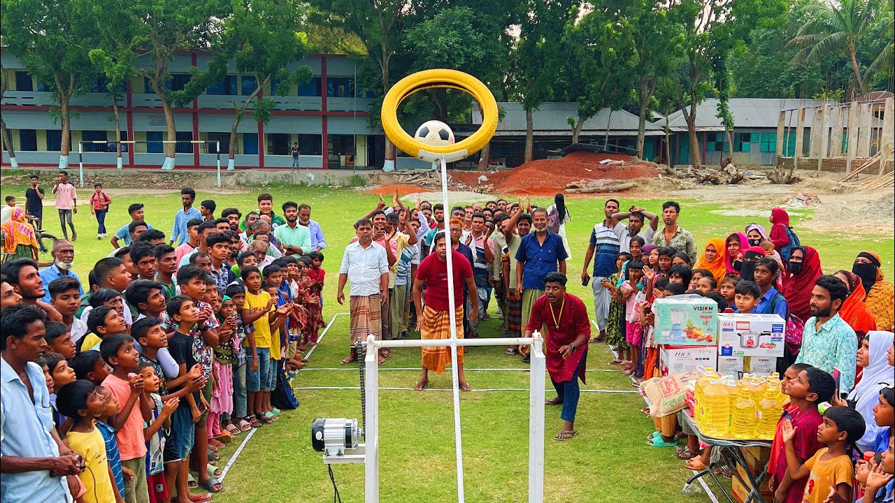রাসেল ভাই আনলো খেলা,ঘুড়ন্ত টায়ারে ফুটবল মারা ফেলতে পারলেই পুরস্কারের মেলা !