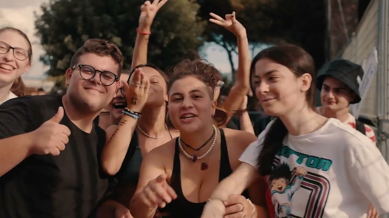 Aftermovie, Backstage, Music