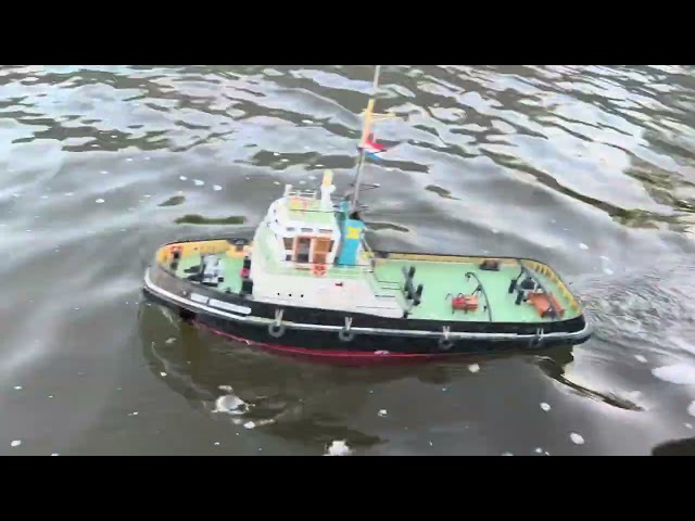 Varen met een gevarieerde vloot in Leeuwarden