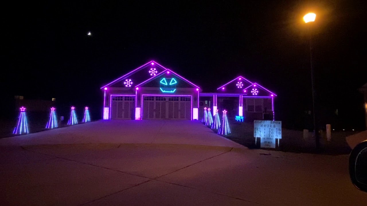 Christmas lights at 650 Alsace Drive in Pevely MO. YouTube