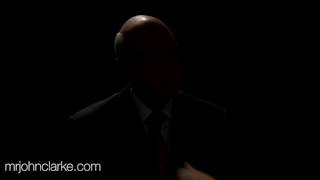 Clarke and Dawe - Conducting a Routine Enquiry.
Det. Sgt. B. J. Dawe Originally aired on ABC TV: 03/04/2014
http://www.mrjohnclarke.com
http://www.twitter.com/mrjohnclarke
http://www.facebook.com/ClarkeAndDawe Clarke and Dawe - Conducting a Routine Enquiry.