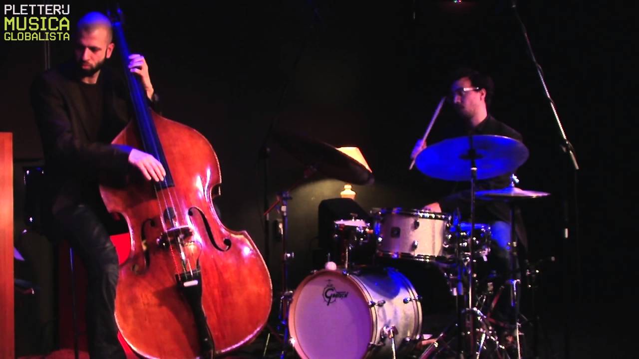 Mo Tow Trio, "Skylark"