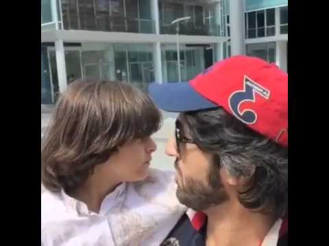 زياد بن حجاب بن نحيت ونايف علومي ماهي بزينة انا ابغى مكدوناا هههههههه