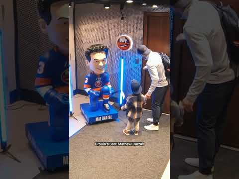 New York Islanders Players Surprised by Giant Barzal Bobblehead