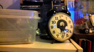 Windup alarm clock (Equity type)