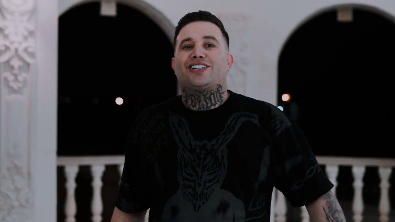 Ali Ahmadiyani - Shomare 1 | OFFICIAL MUSIC VIDEO علی احمدیانی - شماره یک