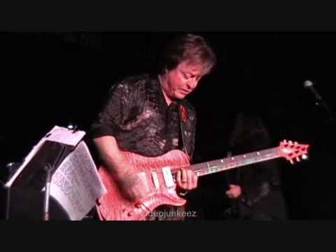 RICK DERRINGER - LIVE Rock and Roll Hoochie Coo - 2009