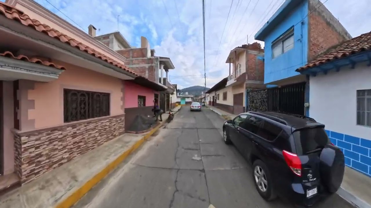 Recorriendo calles de Purépero Michoacán 2025
