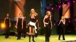 Video thumbnail of "Atomic Kitten - It's OK! (Party In The Park 2002)"