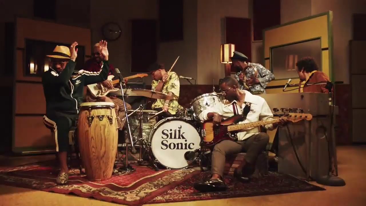 Ao vivo) Bruno Mars, Anderson .Paak, Silk Sonic - Leave the Door Open  (Legendado