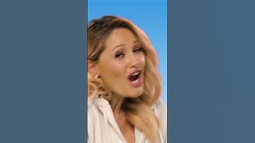 Thumbnail of Helene Fischer vs. Otto  - Babby Shark 🍼🦈 Helene ruft an #helenefischer #babyshark