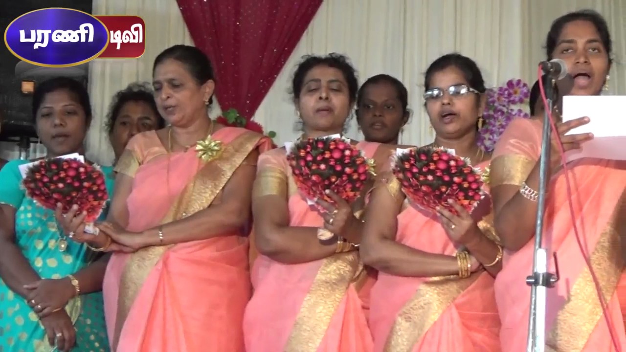 Sarah Tucker College The christmas Celebrations 2016