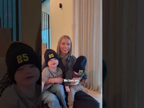 The most wholesome video you'll see 🥹 The Markstrom family checks in before puck drop! #shorts