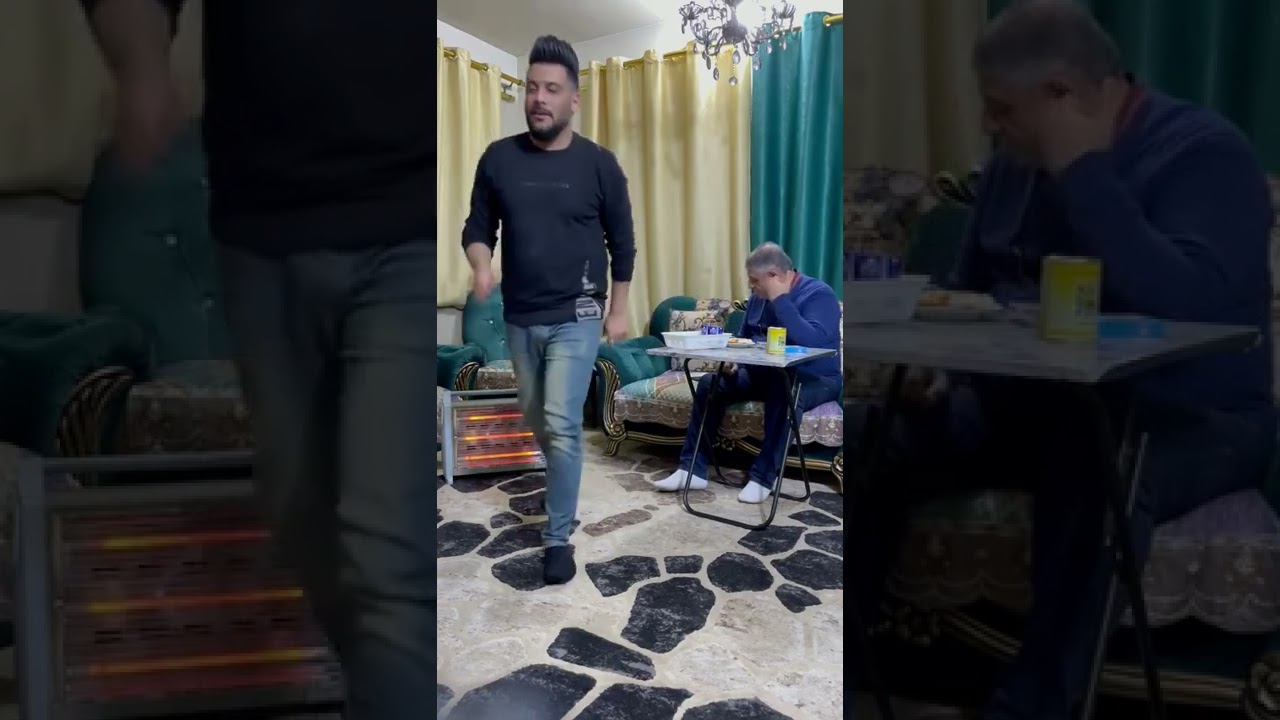 ردت اسافر بس ابويه ما نطاني فلوس وكتلني