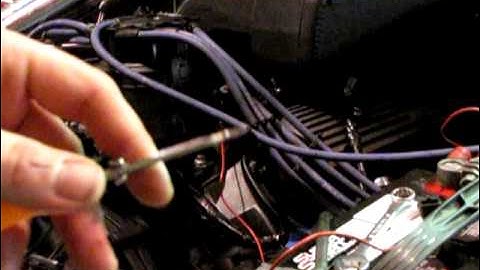 How to check injector pulse on 5.0 Mustang