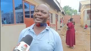 NKUBA KYEYO YEESAZE: Yatuuse ng'abazadde baalya ssente ze zonna