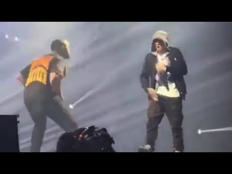 Drake Brings Out Eminem in Detroit 8/16/16
