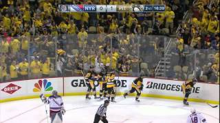 Phil the Thrill finishes the tic-tac-toe