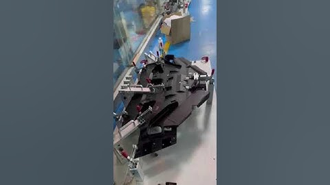 Automotive plastic parts fixture