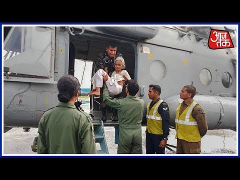 Armymen Become Guardian Angels In Kerala! Watch How The Army Rescued An Ailing Woman By Chopper